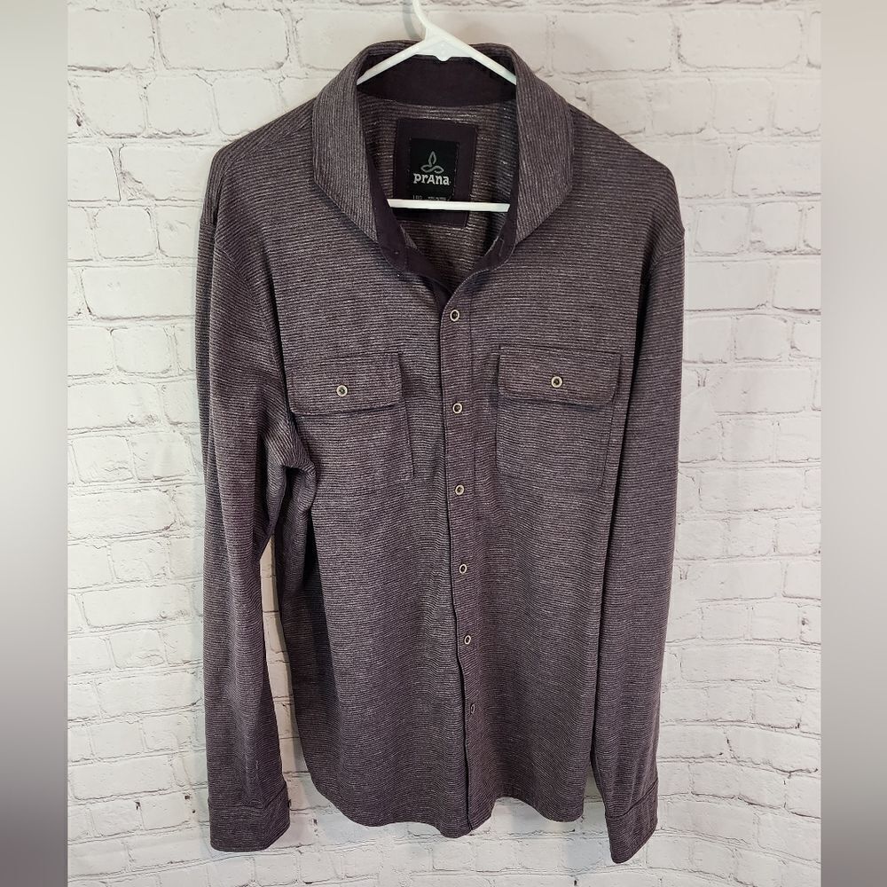 Men's Prana longsleeve button-down shirt, size Large